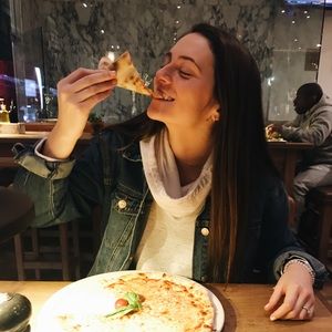 Meet your Posher, Paige